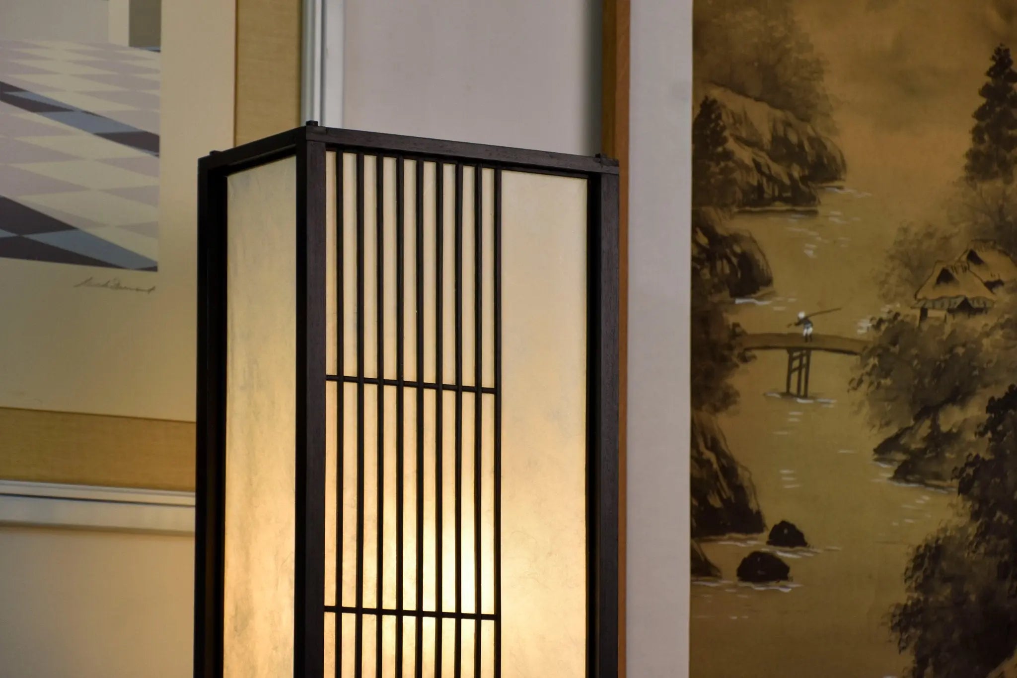 667c366beca1a07b1527c11c_thomas-coup-la-fronde-lampe-japonaise-bois-contemporary-andon-ebene-10_1764929403404.jpg