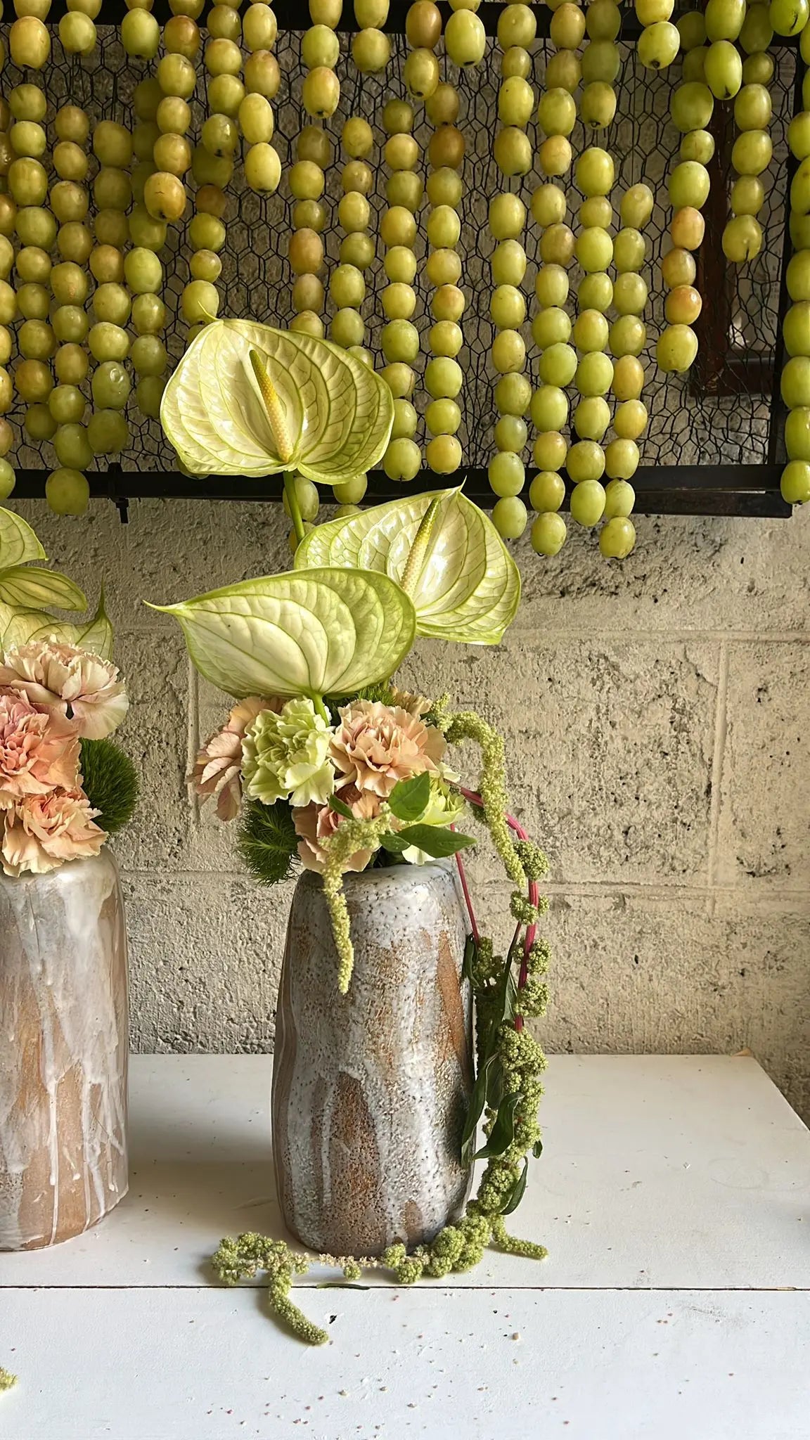 667c366beca1a07b1527c11c_vase-ito-mahe_1749545326917.jpg