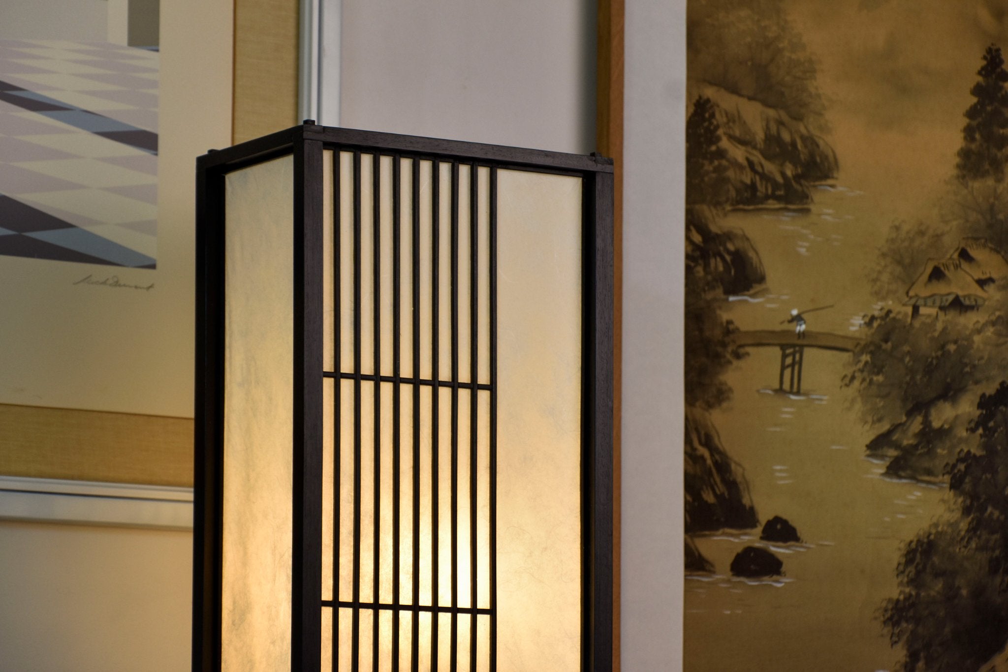 667c366beca1a07b1527c11c_thomas-coup-la-fronde-lampe-japonaise-bois-contemporary-andon-ebene-10_1764929403404.jpg